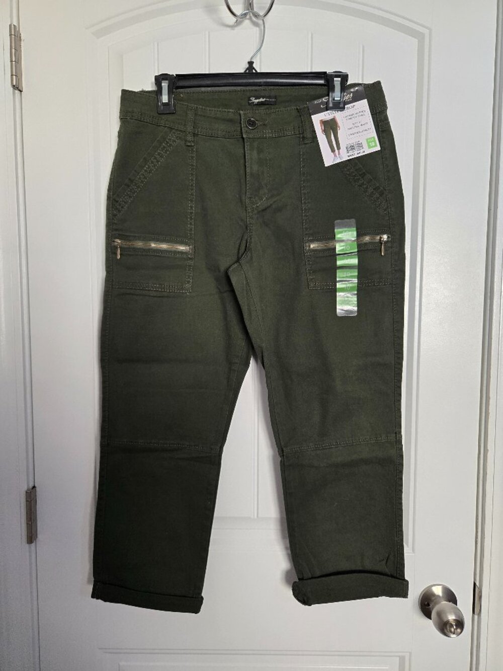 Supplies by Unionbay Utility Crop Pants | Size 10 | Army/Olive Green NWT